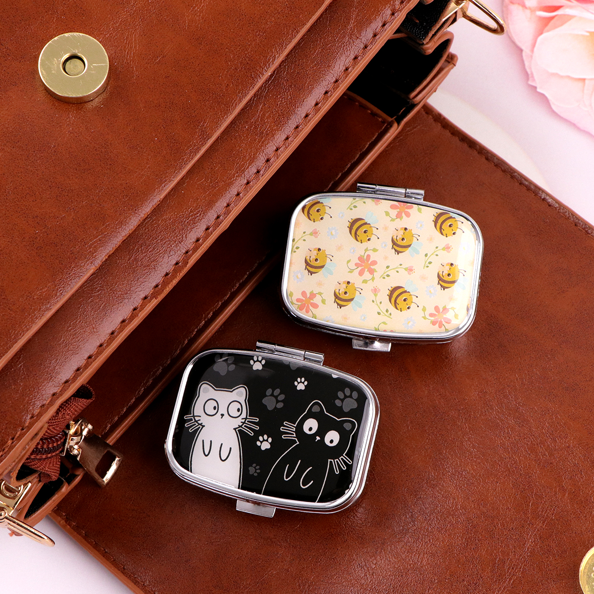 Cat Mini Pill Box 2-Compartmen - Travel Accessories For Japan ulasan dan harga